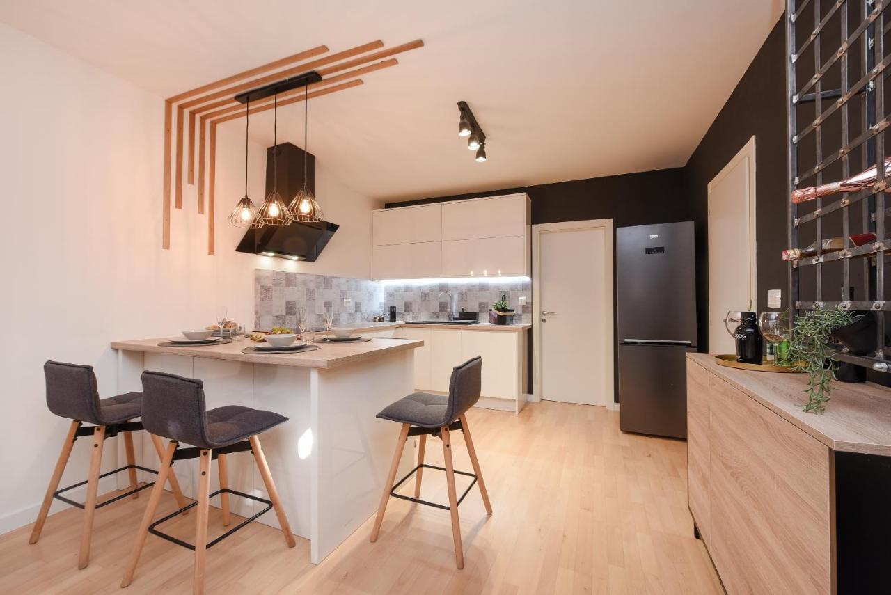 L&R Luxury Apartment- Free Parking Zadar Eksteriør billede