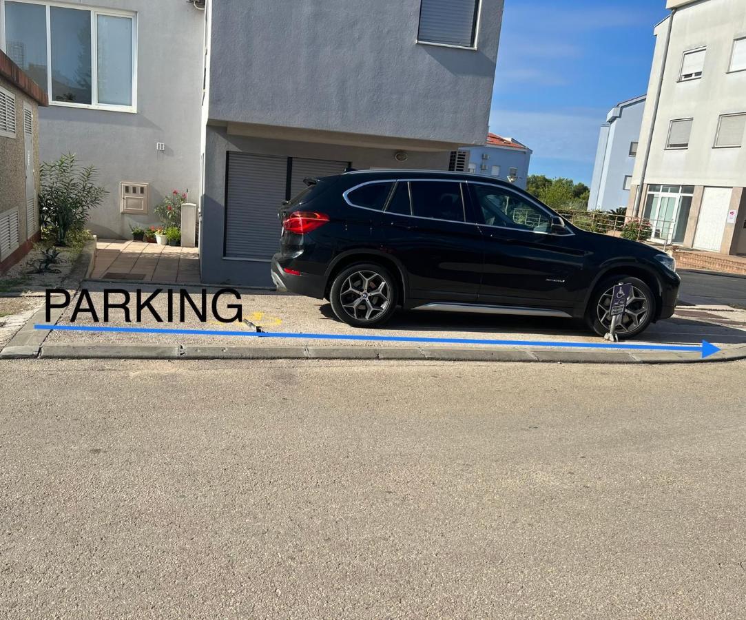 L&R Luxury Apartment- Free Parking Zadar Eksteriør billede